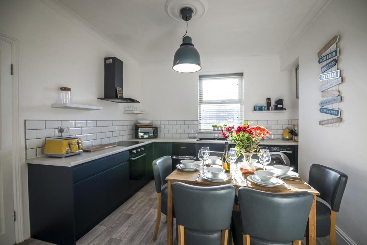 Ivydene - 3 Bedroom Holiday Home - Tenby Luaran gambar