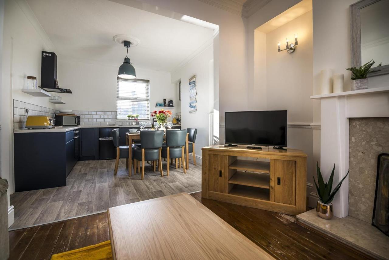 Ivydene - 3 Bedroom Holiday Home - Tenby Luaran gambar