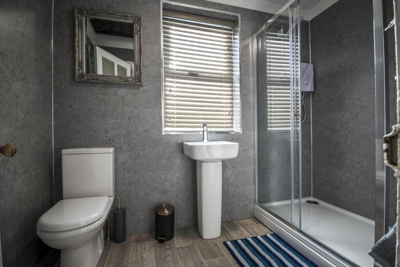 Ivydene - 3 Bedroom Holiday Home - Tenby Luaran gambar